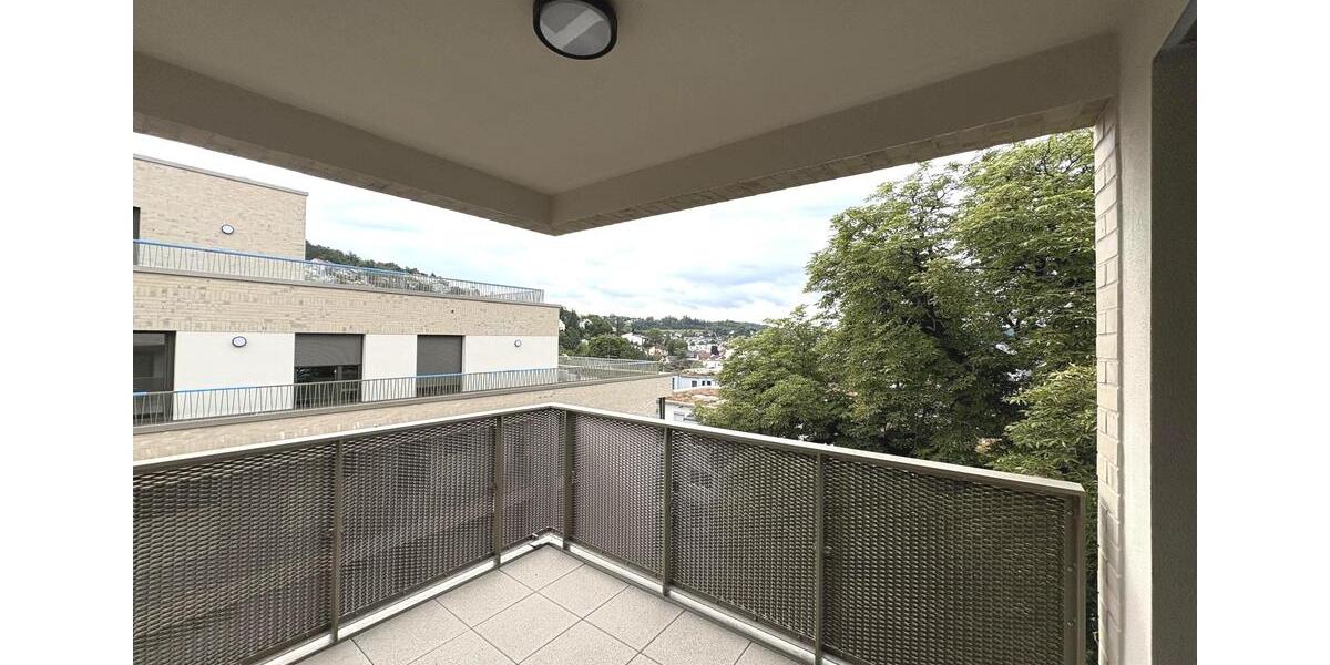 Dachgeschoßwohnung Leonberg - 3 Zimmer, 80 m&sup2;, 1.608&euro; | Angebot:23643269