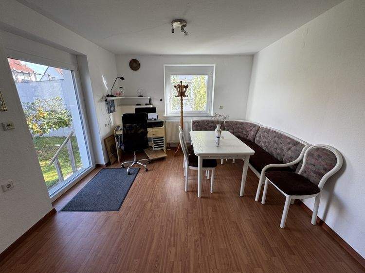 Mehrfamilienhaus, Wohnhaus Pleidelsheim - 6 Zimmer, 124 m&sup2;, 720.000&euro; | Angebot:25664810