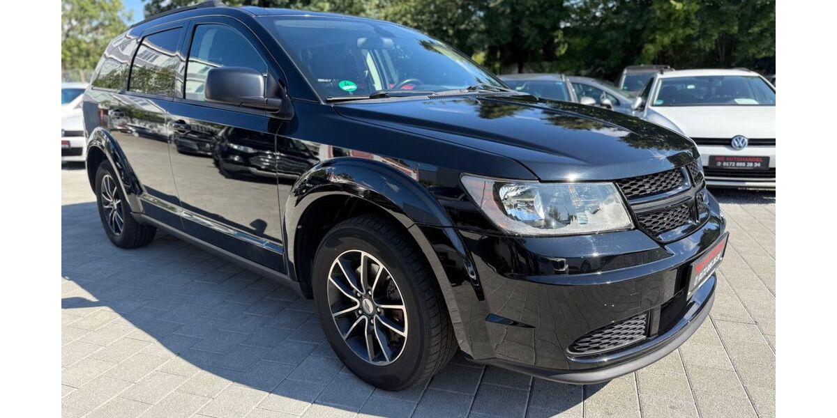 Dodge Journey 143.377 km 6.999 &euro; Fellbach 70736