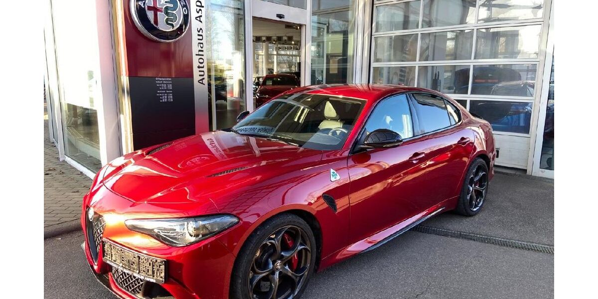 Alfa Romeo Giulia 32.393 km 59.390 &euro; Asperg 71679