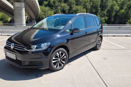 VW Touran 155.000 km 13.990 &euro; Stuttgart 70569