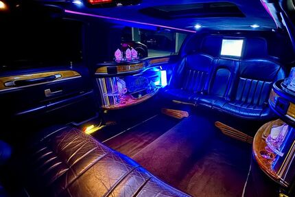 Lincoln Town Car 259.000 km 12.999 &euro; Möglingen 71696