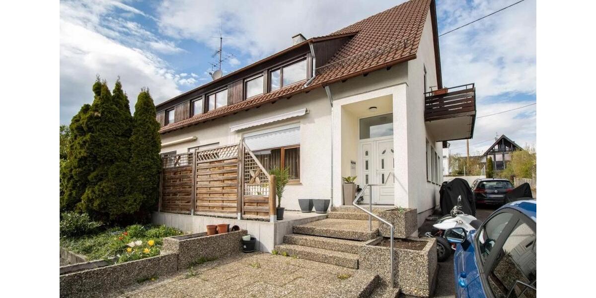 Etagenwohnung Leonberg - 5.5 Zimmer, 127 m&sup2;, 420.000&euro; | Angebot:24788383