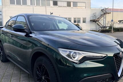 Alfa Romeo Stelvio 123.500 km 14.980 &euro; Pleidelsheim 74385