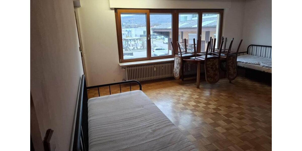 Etagenwohnung Schorndorf - 5 Zimmer, 150 m&sup2;, 1.520&euro; | Angebot:25934865