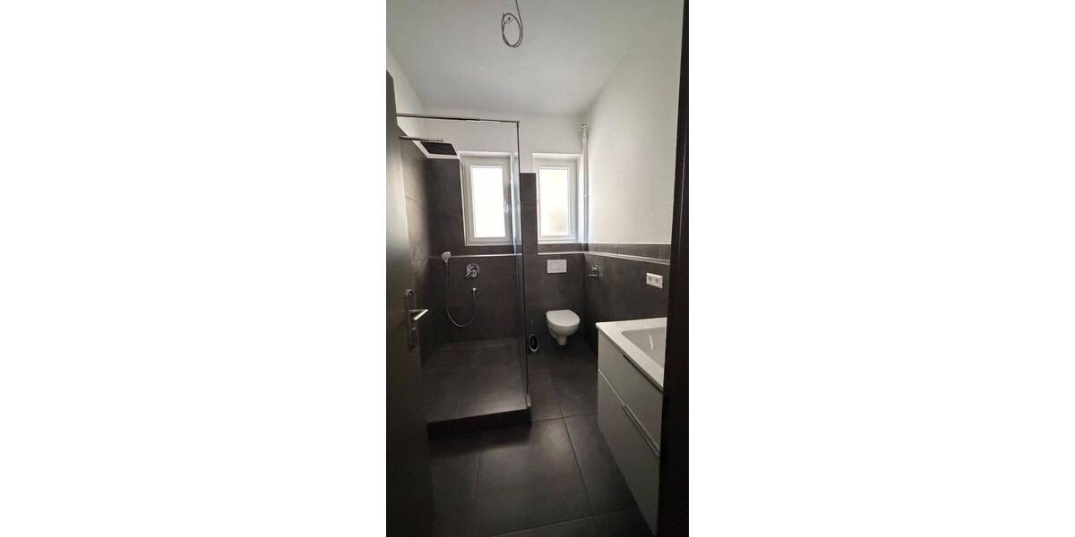 Gewerbeobjekt Stuttgart Ost - 3 Zimmer, 1.800&euro; | Angebot:26472842