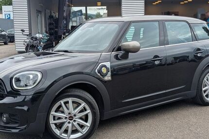 Mini Countryman SE (Cooper) 22.884 km 29.199 &euro; Schorndorf 73614
