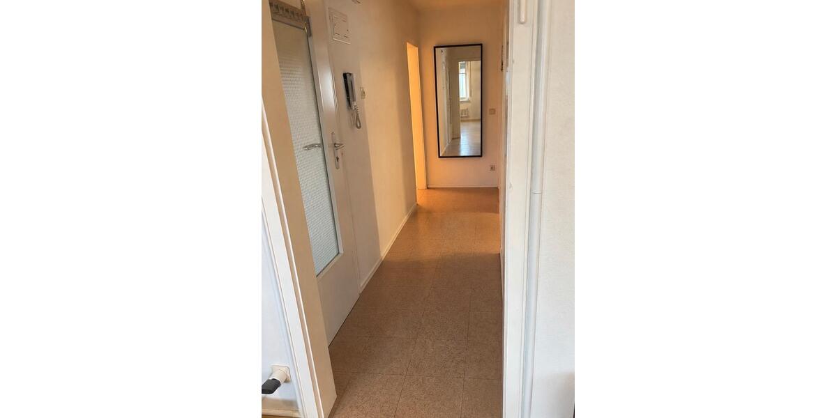 Etagenwohnung Esslingen am Neckar - 2 Zimmer, 60 m&sup2;, 900&euro; | Angebot:27543992