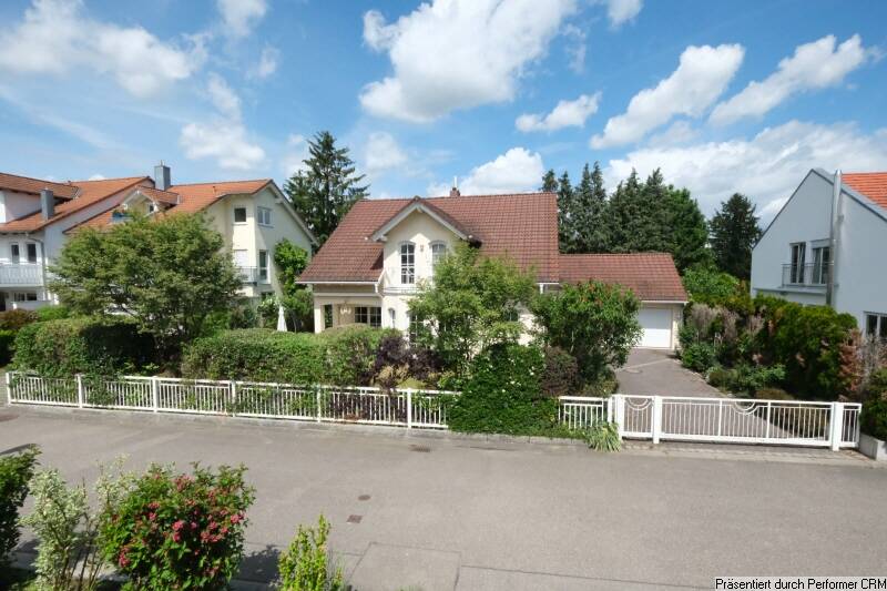 Einfamilienhaus Kornwestheim - 6 Zimmer, 204 m&sup2;, 1.200.000&euro; | Angebot:26786811