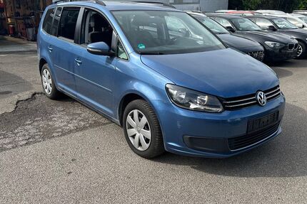 VW Touran 180.000 km 6.399 &euro; Möglingen/Ludwigsburg 71696