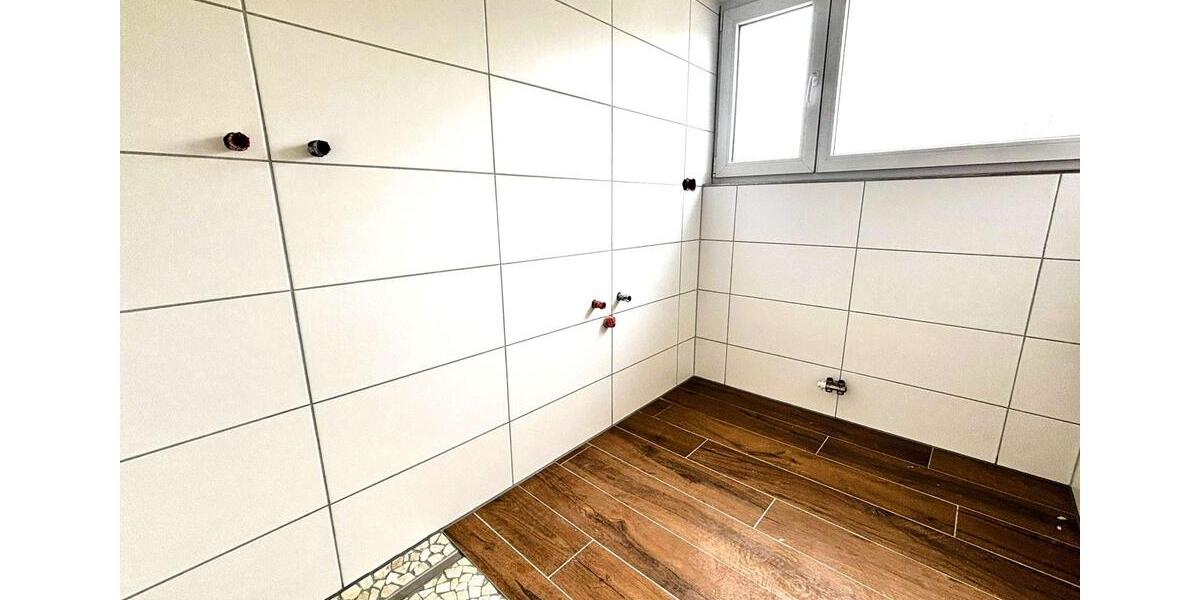 Etagenwohnung Weinstadt - 3.5 Zimmer, 112 m&sup2;, 1.450&euro; | Angebot:26182206
