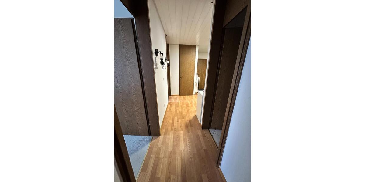 Etagenwohnung Stuttgart Hedelfingen - 3.5 Zimmer, 84 m&sup2;, 329.000&euro; | Angebot:24754788