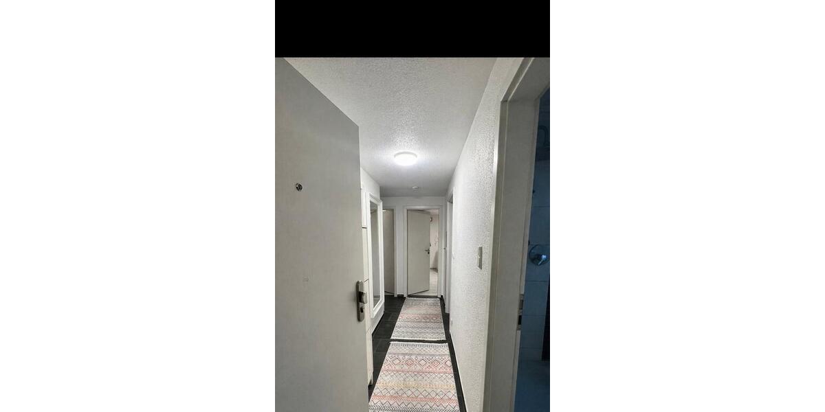 Dachgeschoßwohnung Schorndorf - 3 Zimmer, 61 m&sup2;, 219.000&euro; | Angebot:26524703