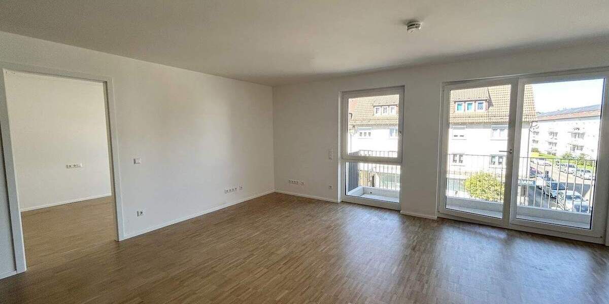 Etagenwohnung Stuttgart Untertürkheim - 3 Zimmer, 90 m&sup2;, 1.490&euro; | Angebot:25665160