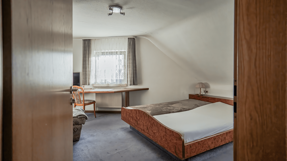 Attraktives Hotelensemble mit 33 Zimmern, Gastronomieoption und Top-Verkehrsanbindung - Gewerbeobjekt Stuttgart Neuwirtshaus | Angebot:26981540