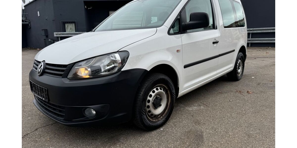 VW Caddy 178.000 km 5.995 &euro; Asperg 71679