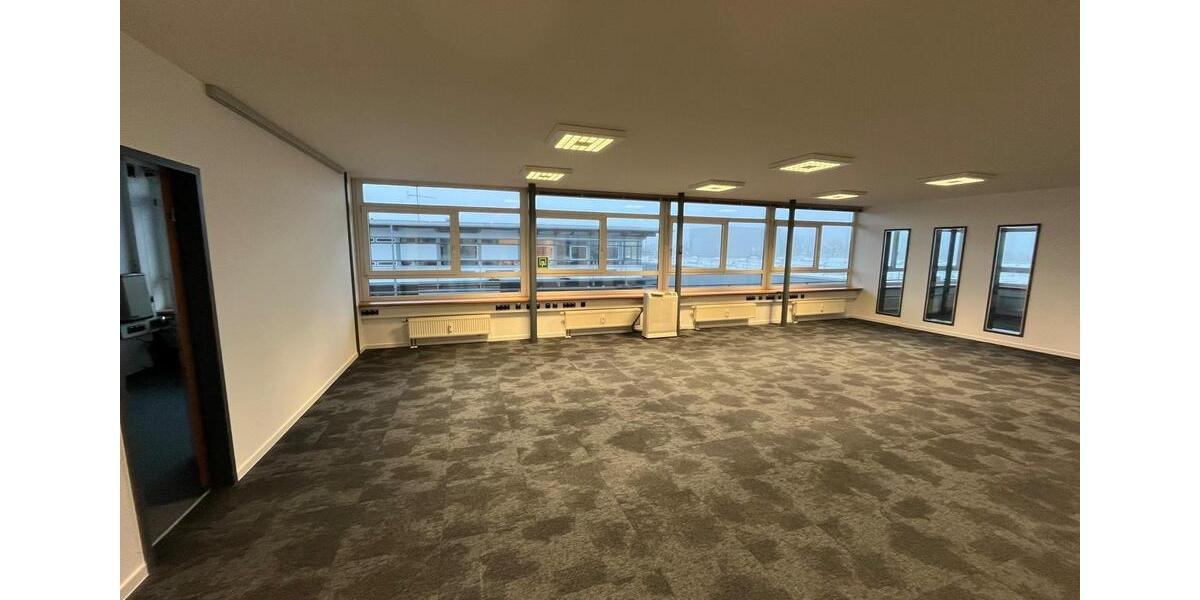 Gewerbeobjekt Sindelfingen - 2.076&euro; | Angebot:24783406