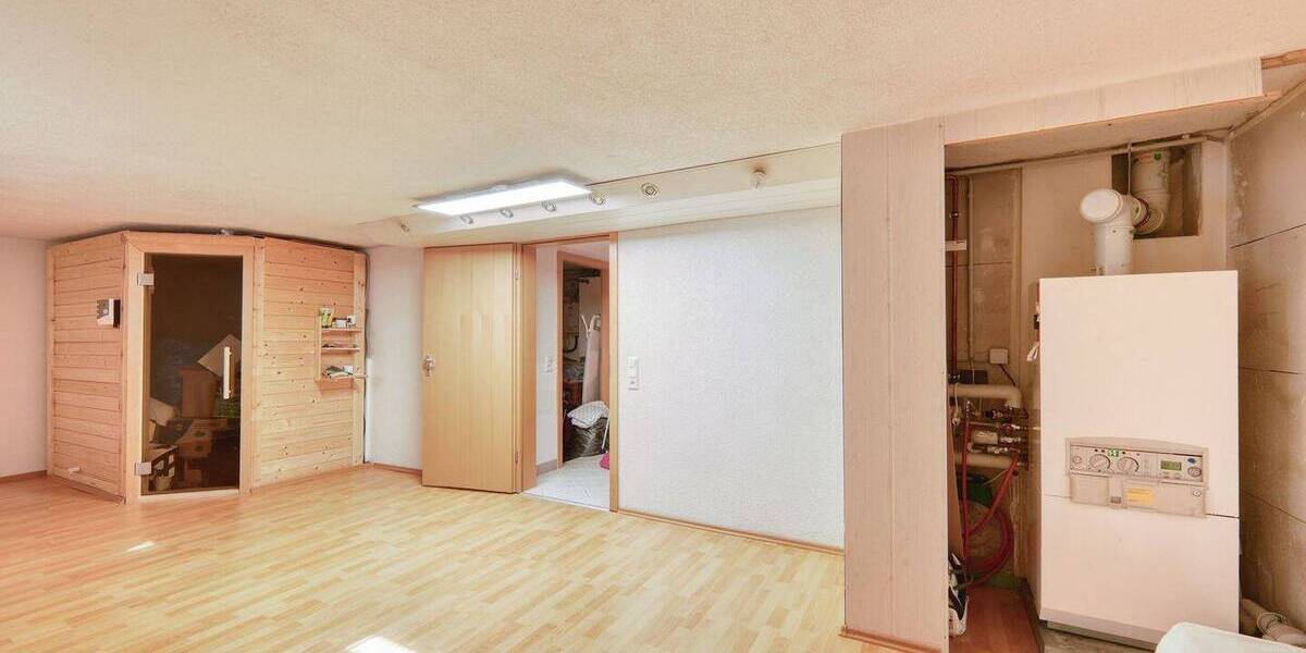 Reihenmittelhaus Stuttgart Zuffenhausen - 4 Zimmer, 119 m&sup2;, 700.000&euro; | Angebot:25670991