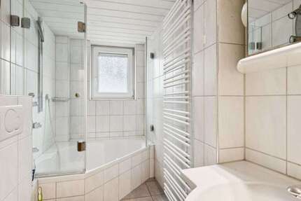 Haus Köngen - 10 Zimmer, 202 m&sup2;, 499.000&euro; | Angebot:22521453