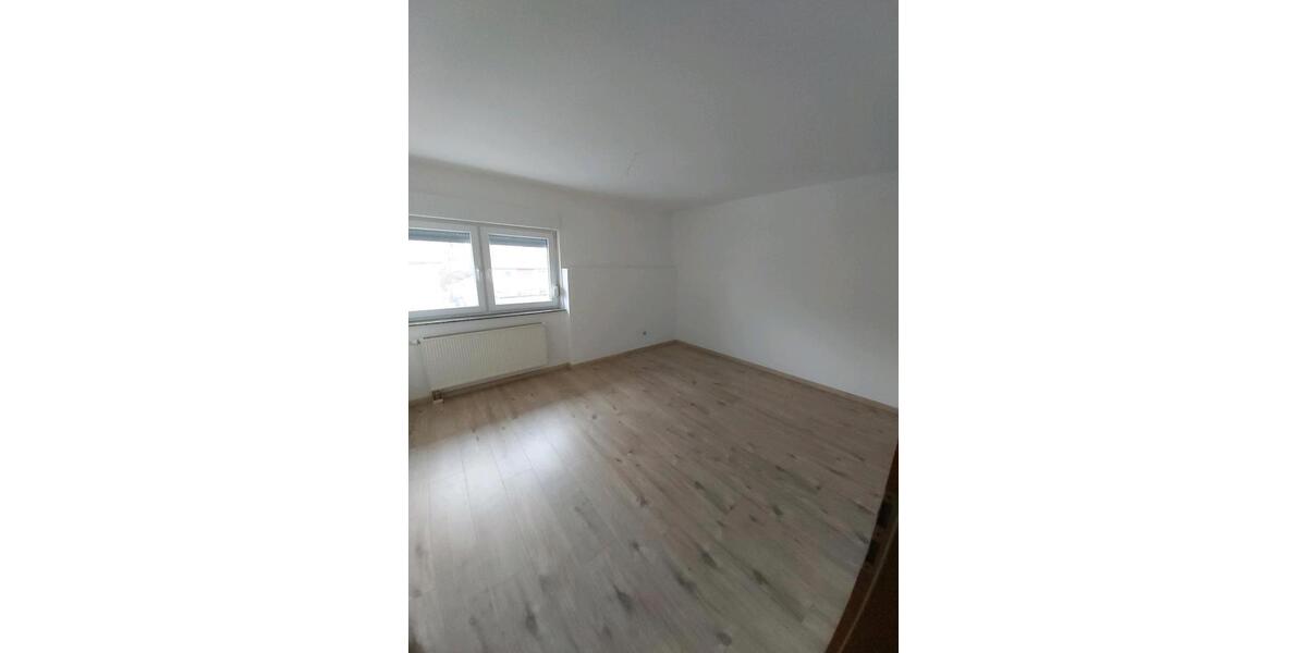 Etagenwohnung Nordheim - 3 Zimmer, 85 m&sup2;, 1.020&euro; | Angebot:25940719