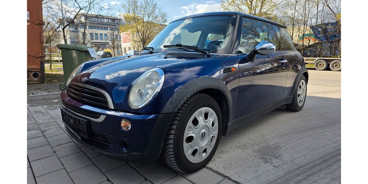Mini ONE 165.555 km 2.450 &euro; Korntal 70825
