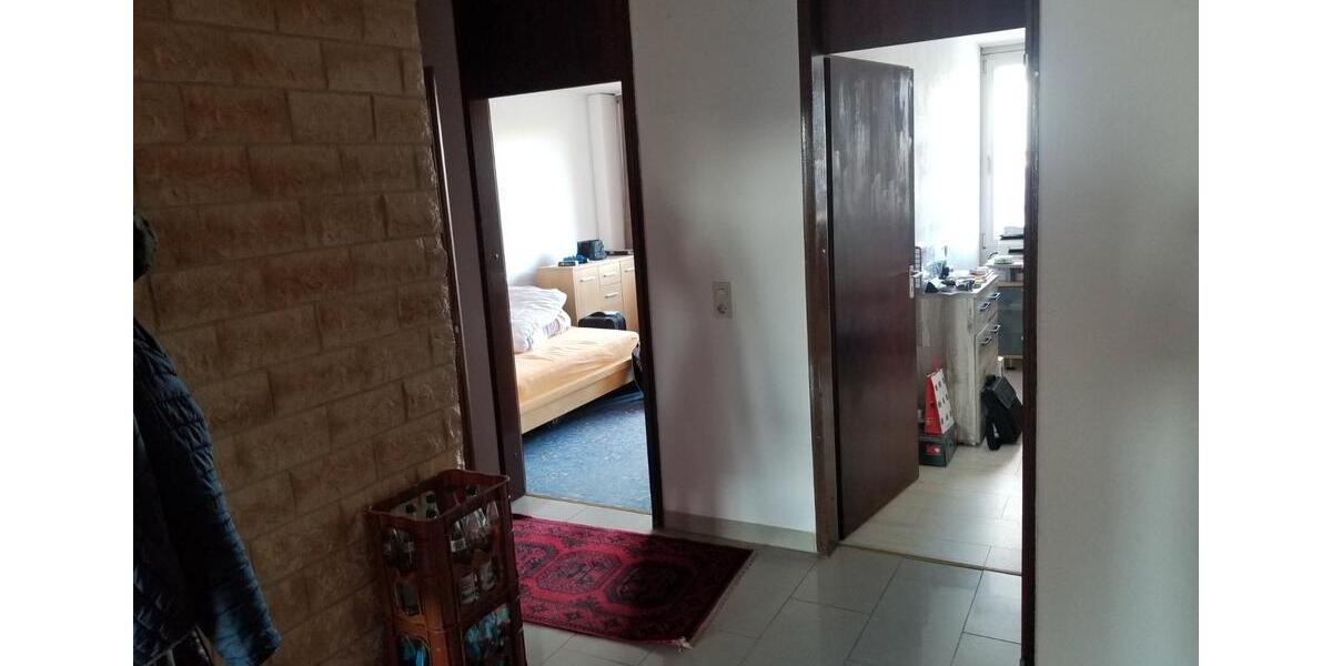 Etagenwohnung Leonberg - 3 Zimmer, 82 m&sup2;, 250.000&euro; | Angebot:25992121