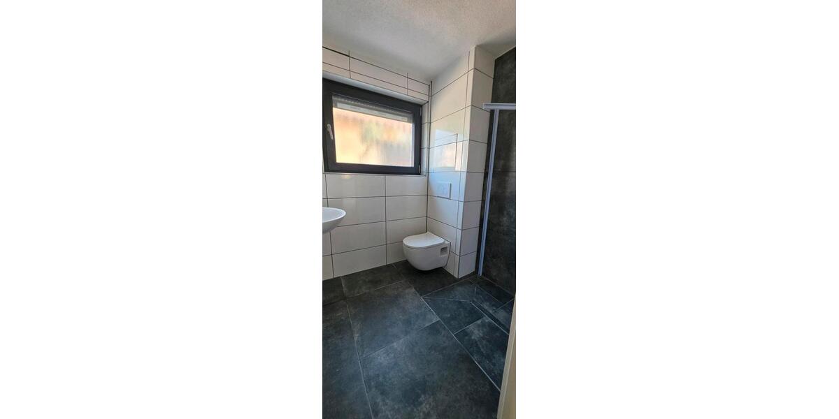 Erdgeschoßwohnung Asperg - 3 Zimmer, 70 m&sup2;, 1.090&euro; | Angebot:27568202