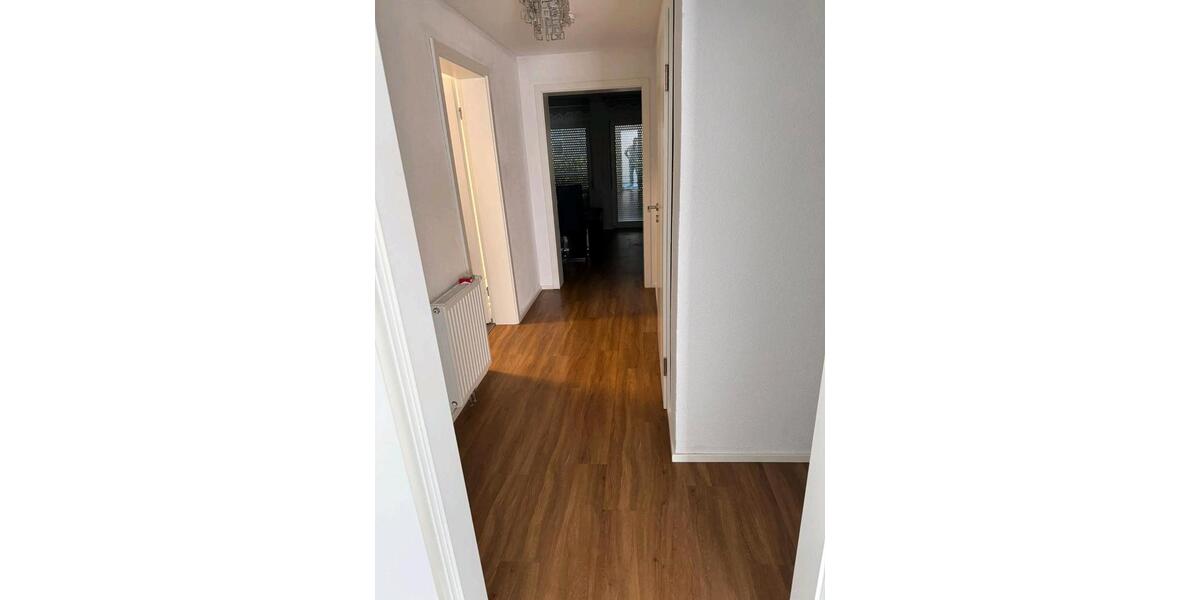 Etagenwohnung Schorndorf - 3 Zimmer, 67 m&sup2;, 1.300&euro; | Angebot:26343856