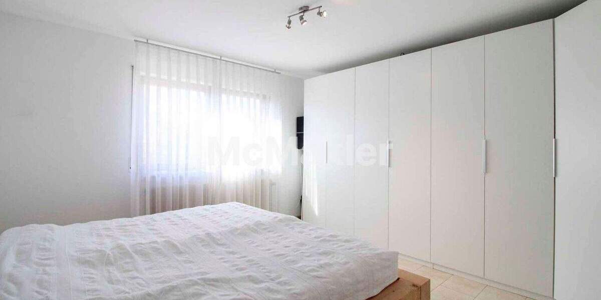 Einfamilienhaus Bietigheim-Bissingen Bissingen - 7 Zimmer, 260 m&sup2;, 749.000&euro; | Angebot:25803315