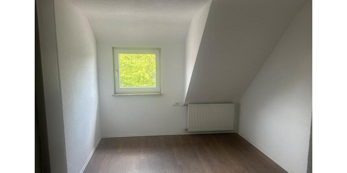 Etagenwohnung Sindelfingen Darmsheim - 3 Zimmer, 60 m&sup2;, 1.050&euro; | Angebot:26645493