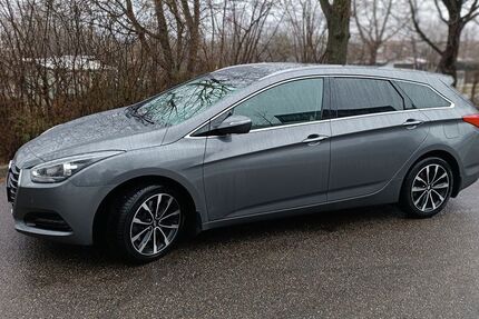 Hyundai i40 136.000 km 9.500 &euro; Brackenheim 74336