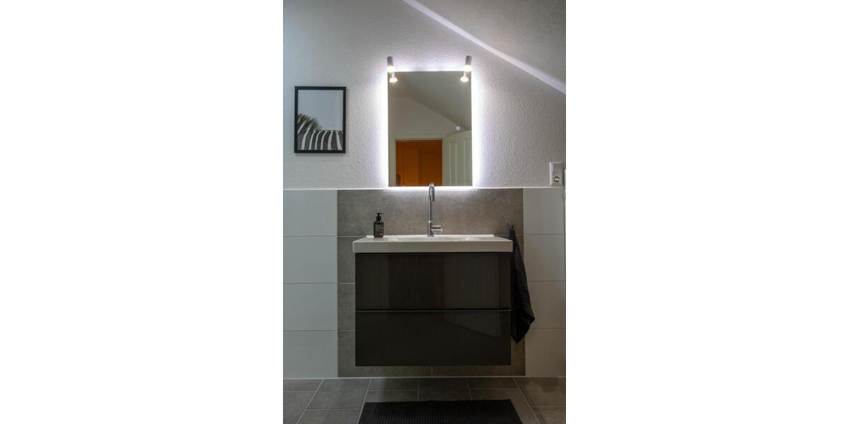 Dachgeschoßwohnung Illingen - 2 Zimmer, 50 m&sup2;, 995&euro; | Angebot:25272107