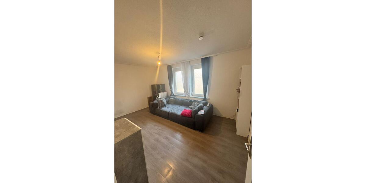 Hochparterre Stuttgart Stuttgart-Ost - 2 Zimmer, 56 m&sup2;, 750&euro; | Angebot:25794101
