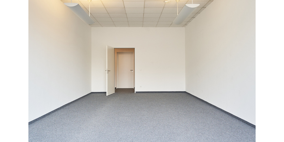 Gewerbeobjekt Markgröningen - 12&euro; | Angebot:23811156