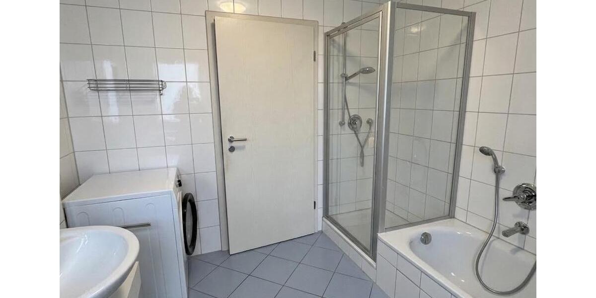 Etagenwohnung Marbach am Neckar - 3 Zimmer, 80 m&sup2;, 1.314&euro; | Angebot:27568147