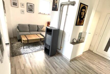 Wohnung Stuttgart Zuffenhausen - 2 Zimmer, 45 m&sup2;, 700&euro; | Angebot:26012922