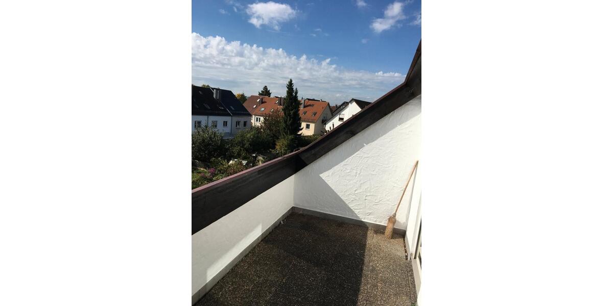 Dachgeschoßwohnung Filderstadt - 3 Zimmer, 78 m&sup2;, 329.000&euro; | Angebot:27185813