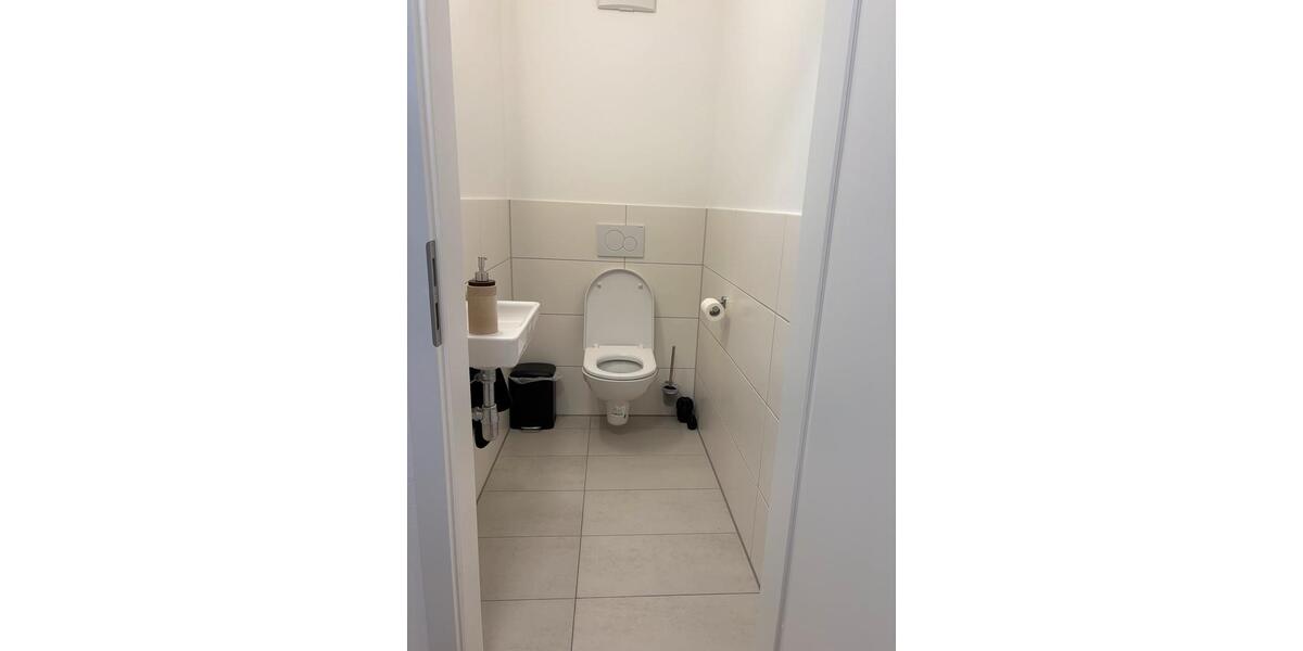 Erdgeschoßwohnung Bönnigheim - 3 Zimmer, 72 m&sup2;, 1.360&euro; | Angebot:27568227