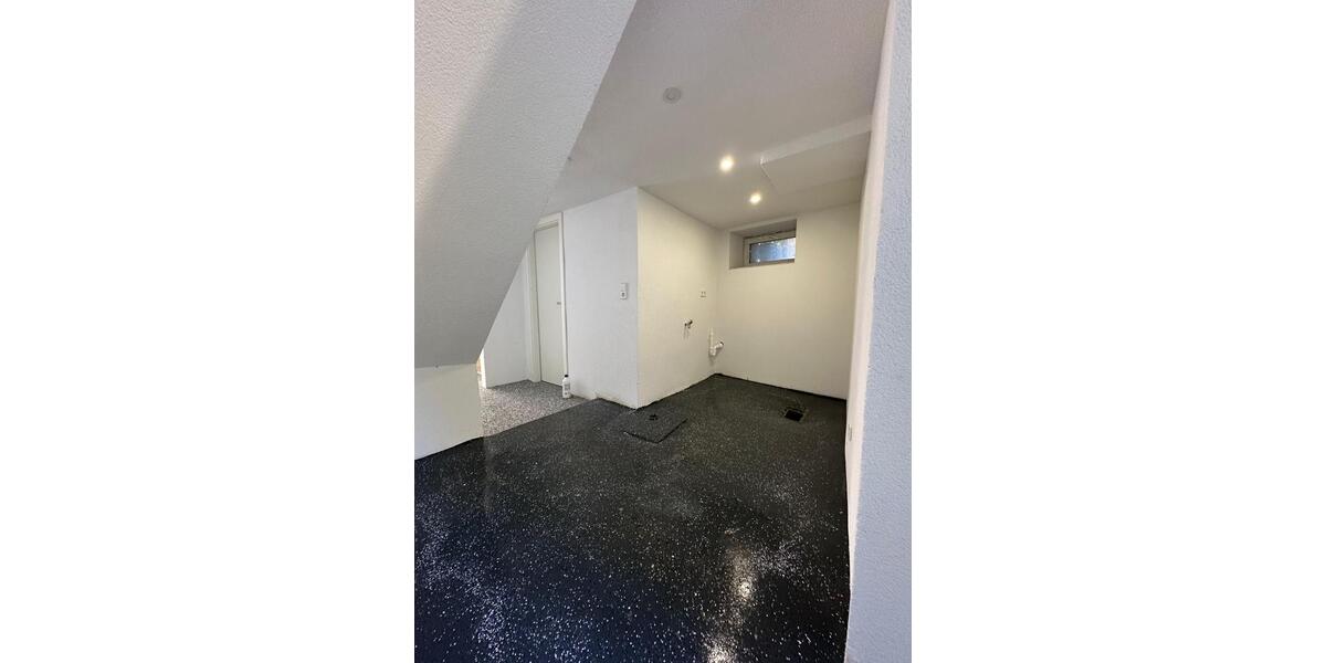 Etagenwohnung Weil der Stadt - 5 Zimmer, 137 m&sup2;, 1.500&euro; | Angebot:27544891