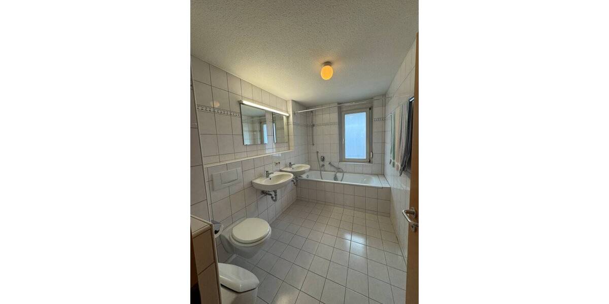 Mehrfamilienhaus, Wohnhaus Renningen-Malmsheim Malmsheim - 4 Zimmer, 133 m&sup2;, 593.700&euro; | Angebot:25971079