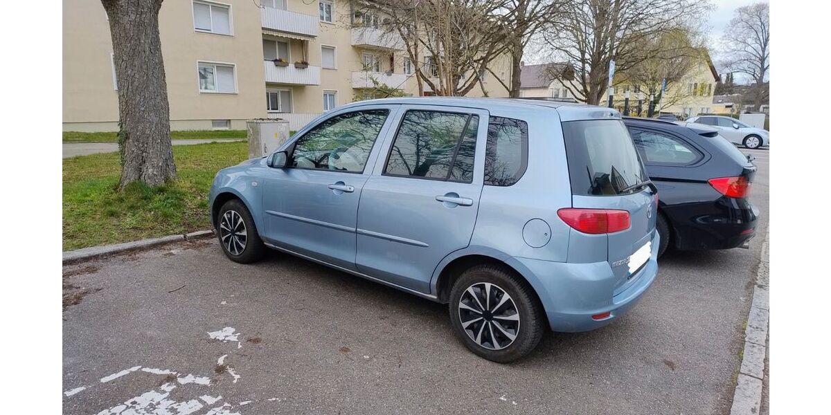 Mazda 2 158.470 km 2.135 &euro; Sindelfingen 71065