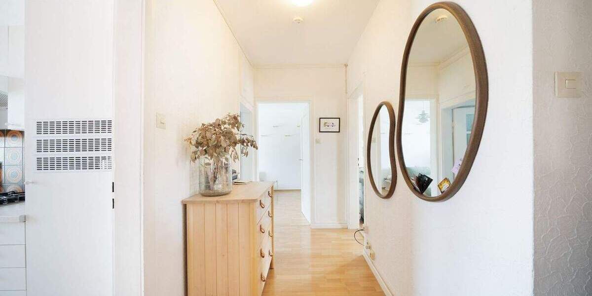 Etagenwohnung Stuttgart Ost - 2 Zimmer, 54 m&sup2;, 220.000&euro; | Angebot:25685464