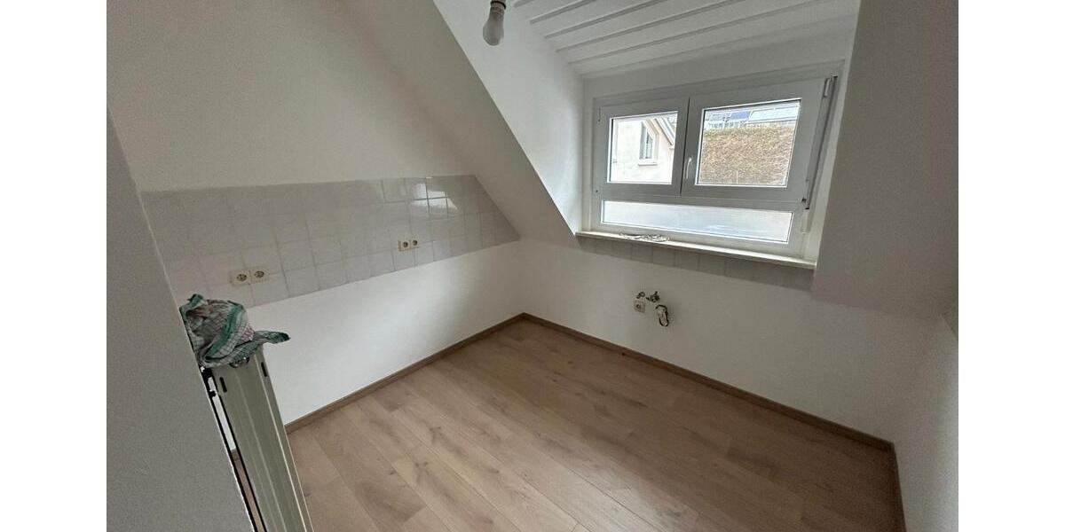 Maisonettenwohnung Wimsheim - 4 Zimmer, 95 m&sup2;, 750&euro; | Angebot:25173374