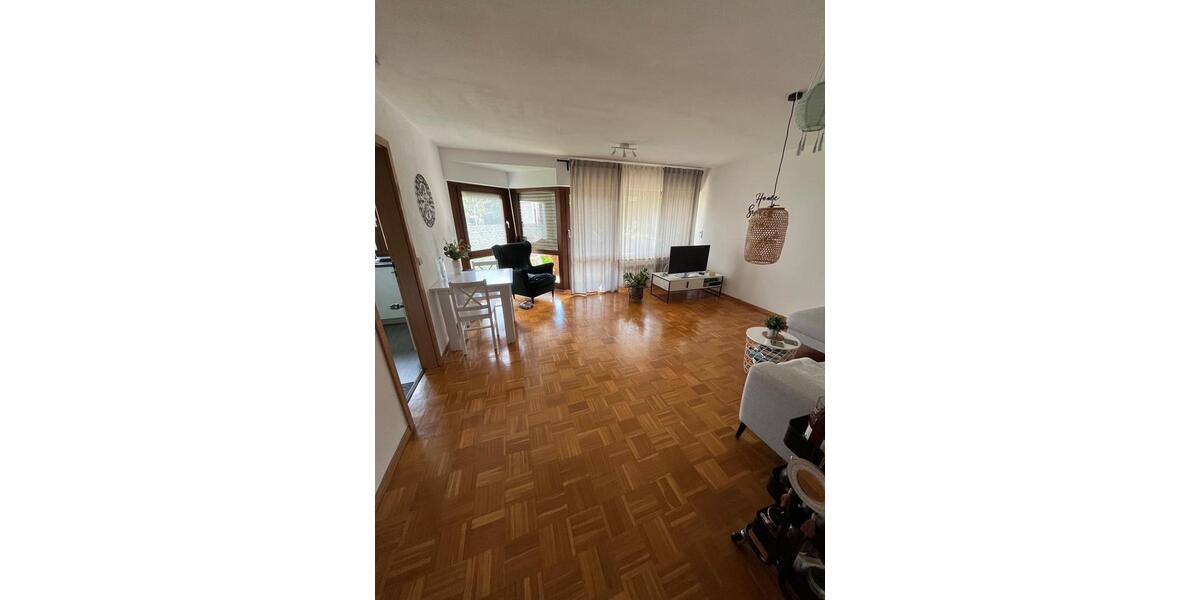 Hochparterre Ludwigsburg Oßweil - 2 Zimmer, 60 m&sup2;, 900&euro; | Angebot:27570539