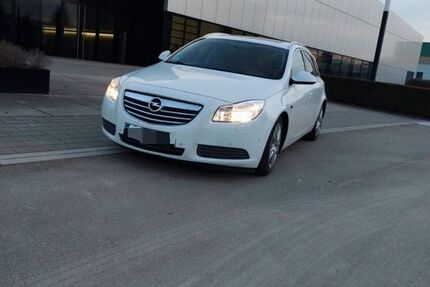 Opel Insignia 212.000 km 5.150 &euro; Weinstadt 71384