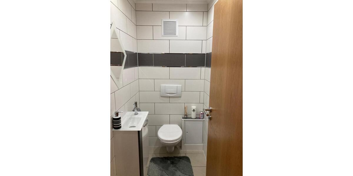 Etagenwohnung Böblingen - 3.5 Zimmer, 76 m&sup2;, 345.000&euro; | Angebot:25570783