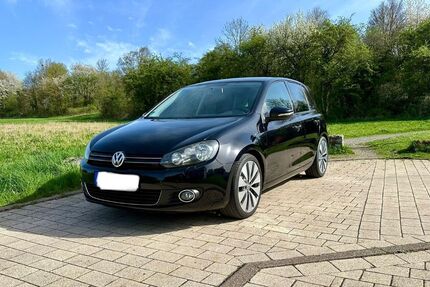 VW Golf 186.000 km 5.299 &euro; Wurmberg 75449