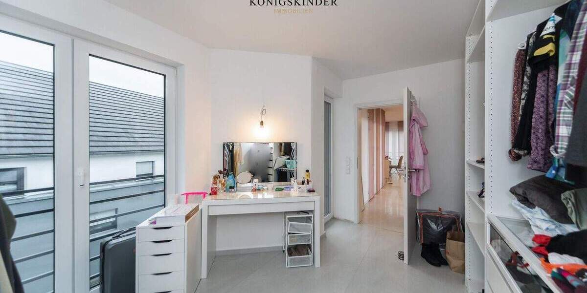 Einfamilienhaus Nordheim - 6 Zimmer, 202 m&sup2;, 990.000&euro; | Angebot:25680024