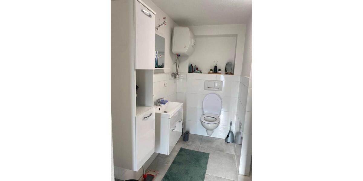 Erdgeschoßwohnung Stuttgart Luginsland - 1 Zimmer, 40 m&sup2;, 950&euro; | Angebot:27541527