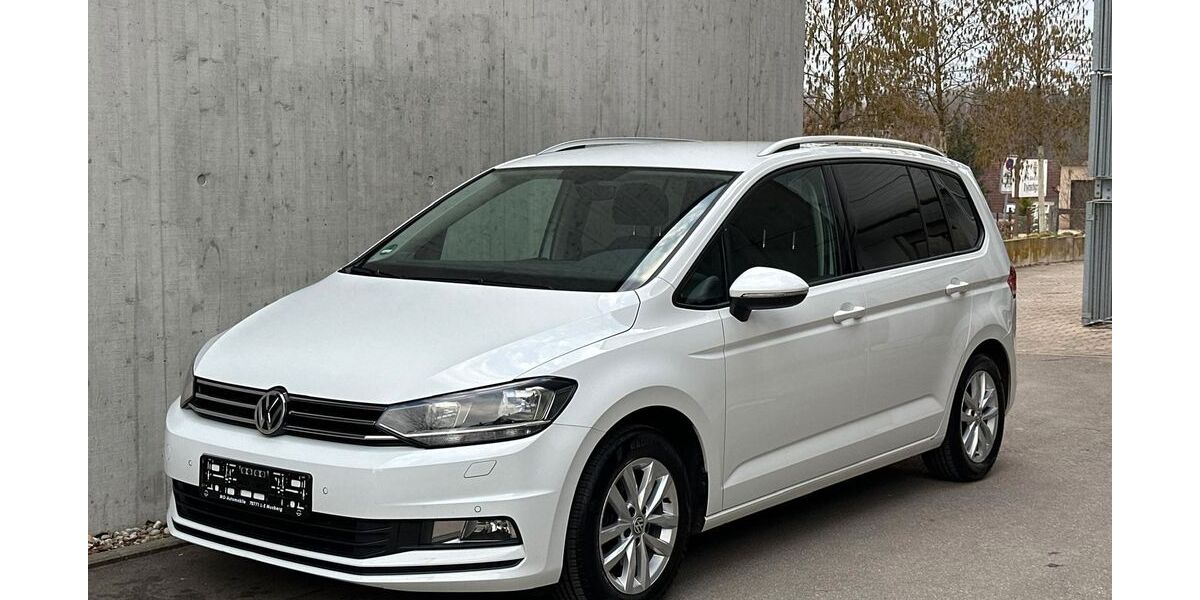 VW Touran 182.000 km 13.990 &euro; Leinfelden-Echterdingen (Musberg) 70771